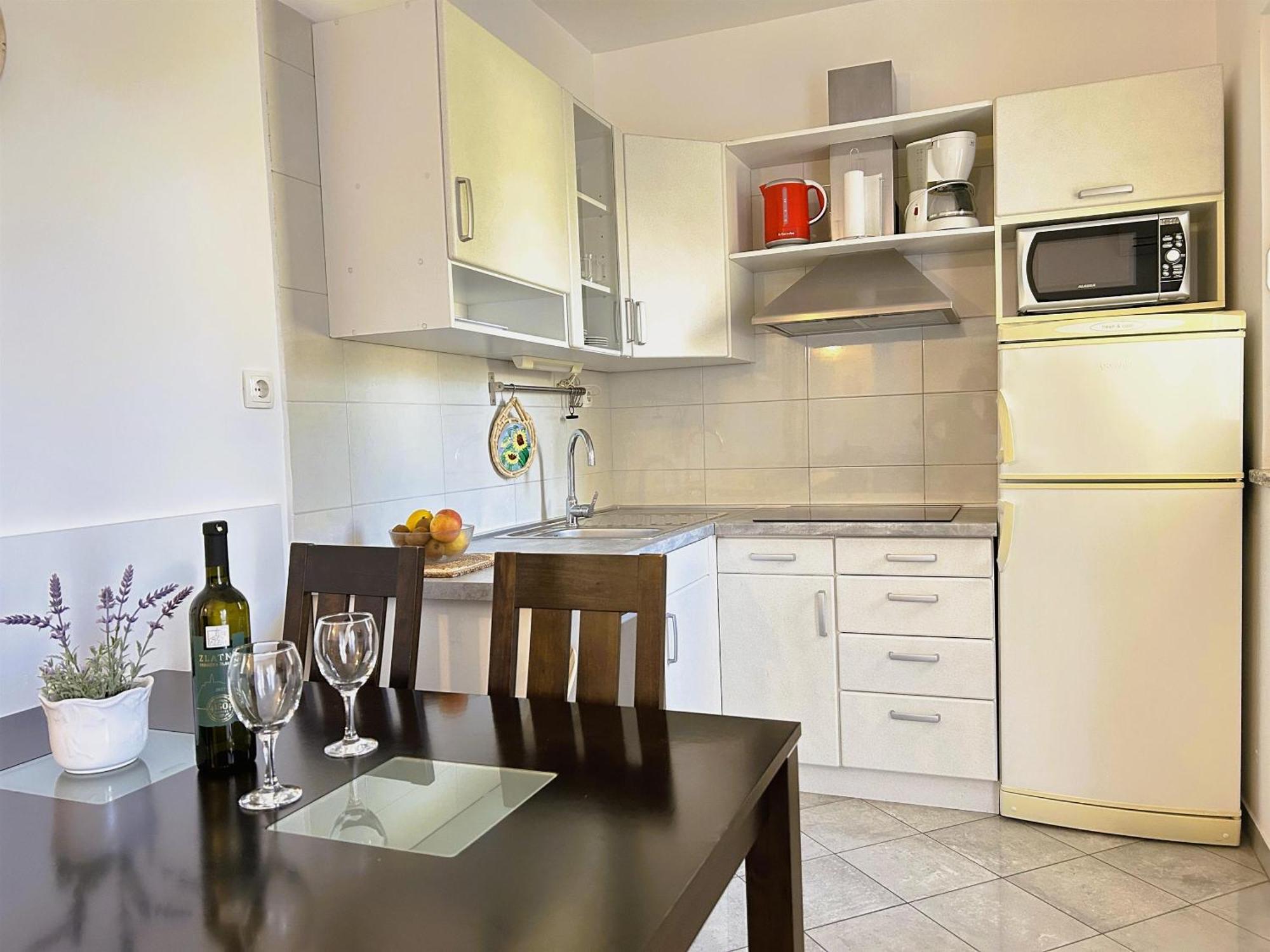Apartments Vesna Malinska Esterno foto